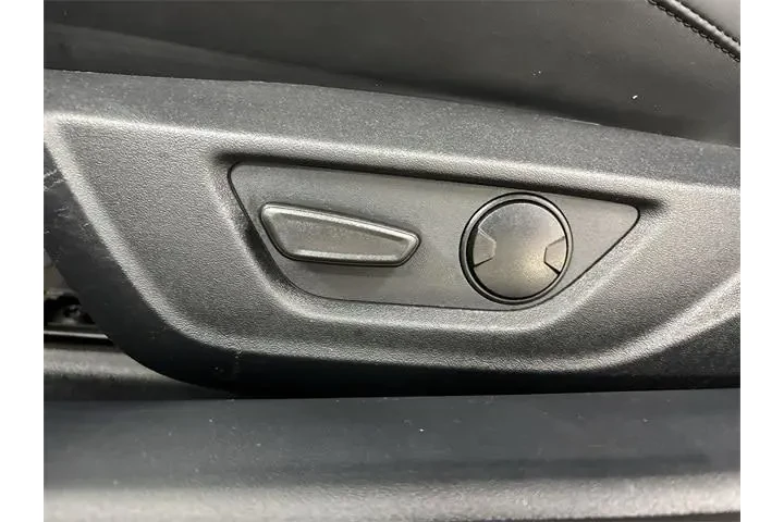 $27200 : Ford Mustang 2024 EcoBoost 2 image 4