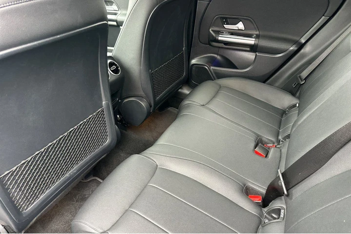 $26500 : Mercedes-Benz GLA 2021 AWD G image 7