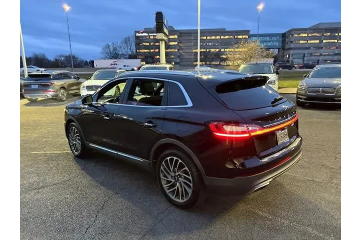 $21985 : Lincoln Nautilus 2020 Reserv image 5