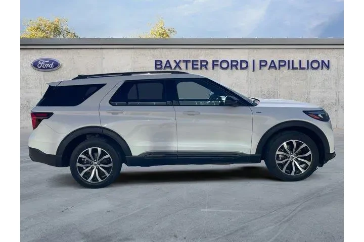 $40000 : Ford Explorer 2025 AWD ST-Li image 6