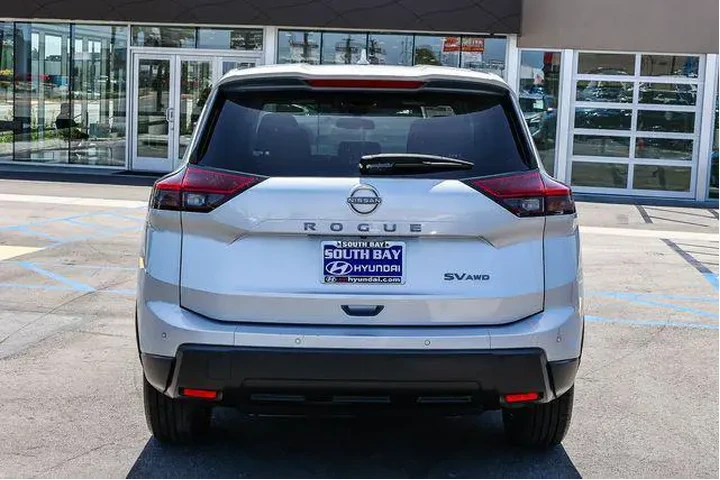 $19998 : Nissan Rogue 2024 AWD SV 4dr image 5