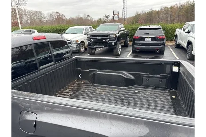 $26769 : Toyota Tacoma 2023 4x2 SR 4d image 9