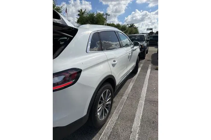 $21990 : Lincoln Nautilus 2022 Standa image 3