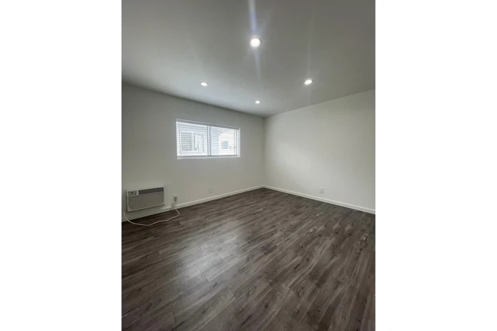 $1100 : APTO EN LOS ÁNGELES CON PARK🚘 image 6