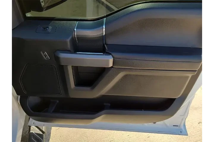 $28014 : Ford F-150 2019 4x4 XLT 4dr image 9