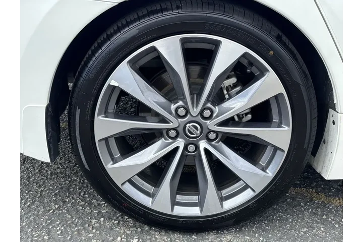 $25999 : Nissan Maxima 2022 3.5 Plati image 9