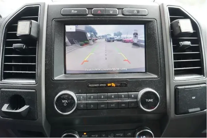 $20988 : Ford Expedition 2020 4x2 XLT image 9