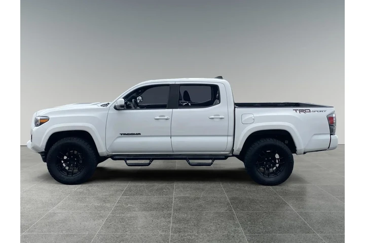 $31441 : Toyota Tacoma 2021 image 2