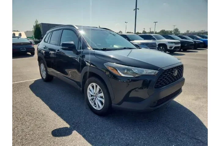 $21495 : Toyota Corolla Cross 2022 LE image 1