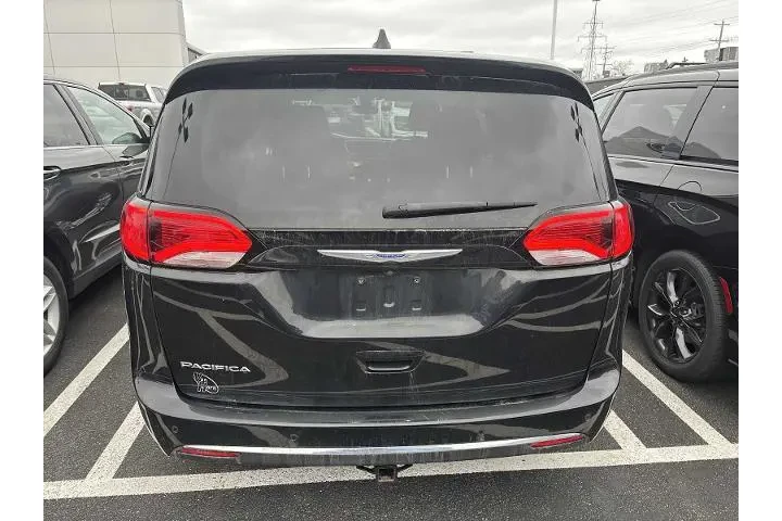 $17990 : Chrysler Pacifica 2020 Touri image 3