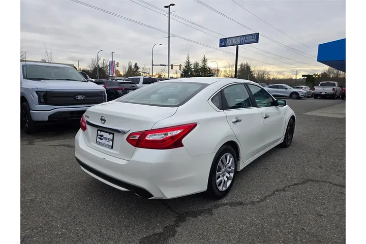 $6999 : Nissan Altima 2016 2.5 S 4dr image 5