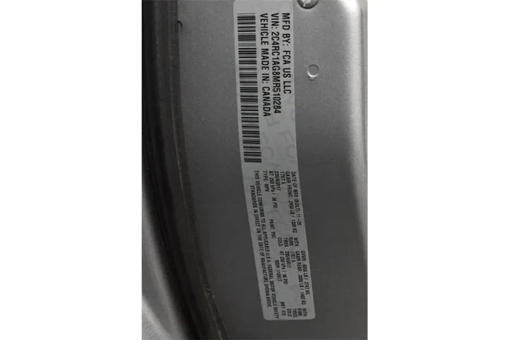 $17659 : Chrysler Voyager 2021 L 4dr image 6