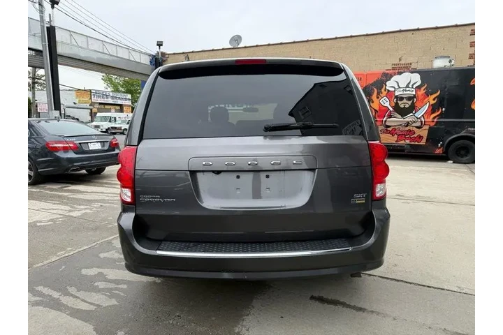 $8995 : 2017 Grand Caravan SXT image 4