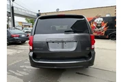 $8995 : 2017 Grand Caravan SXT thumbnail