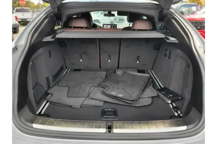 $37991 : BMW X4 2022 AWD xDrive30i 4d image 6