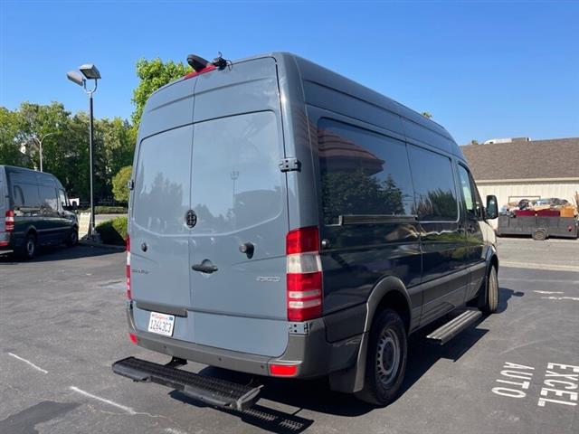 $23950 : 2018 Sprinter 2500 Cargo van image 6