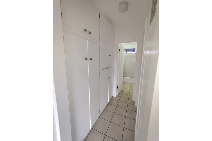 $1600 : APT DE 1 REC EN N. HOLLYWOOD image 7