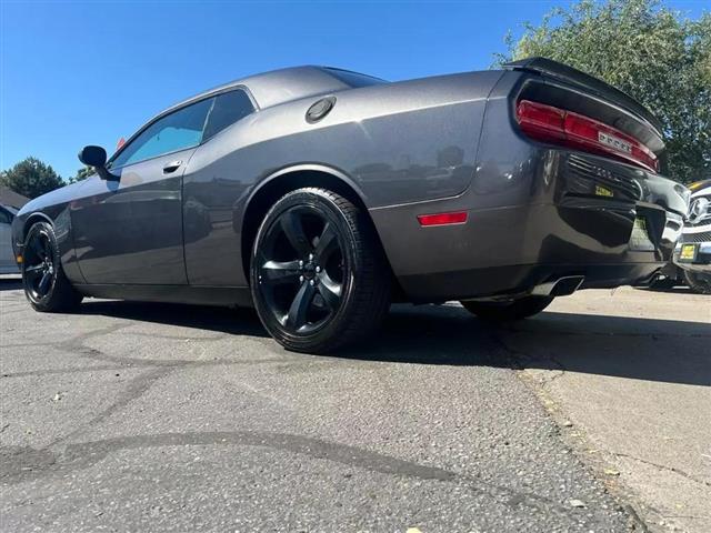 $16850 : 2014 DODGE CHALLENGER image 3