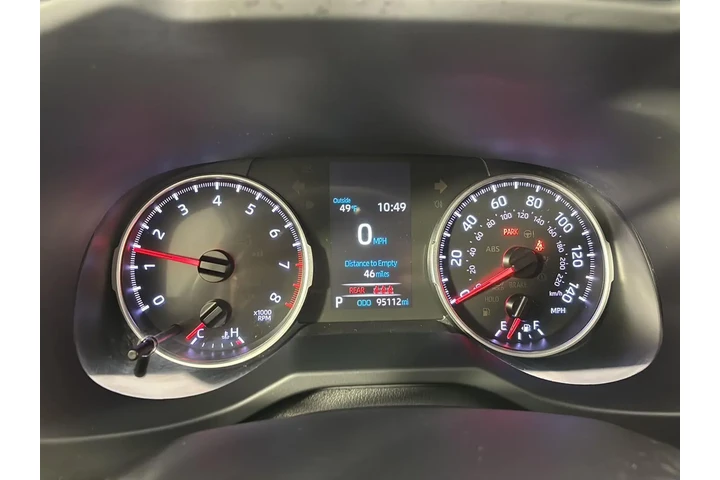 $20000 : Silver Certified 2020 RAV4 LE image 3
