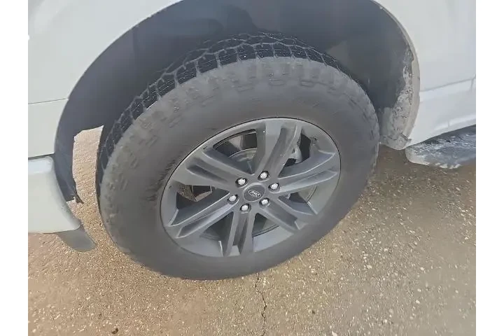 $28980 : Ford F-150 2021 4x4 XLT 4dr image 4