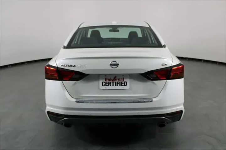 $18863 : Nissan Altima 2022 2.5 SR 4d image 10