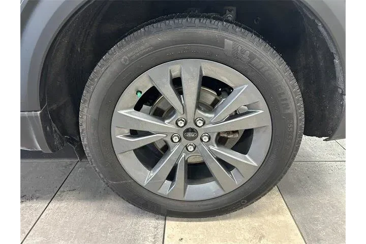 $32500 : Ford Explorer 2023 AWD XLT 4 image 5