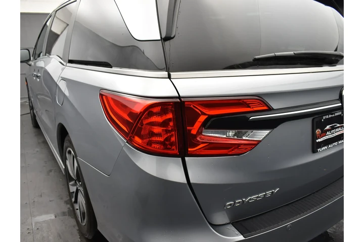 $28526 : Honda Odyssey 2022 Touring 4 image 4
