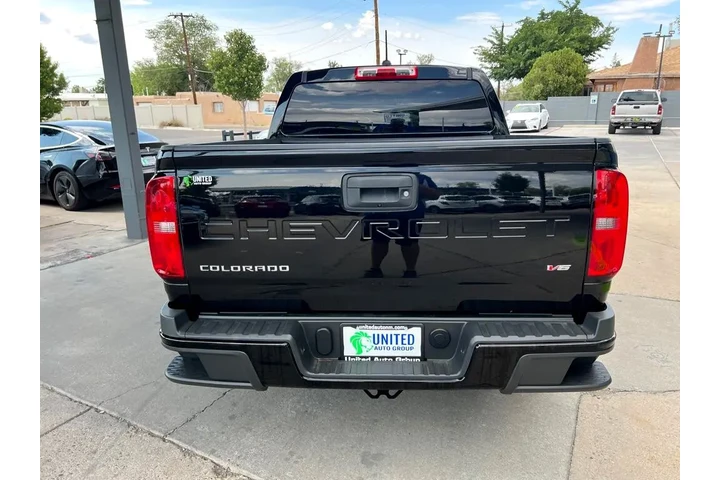 2021 Colorado Work Truck Crew image 6