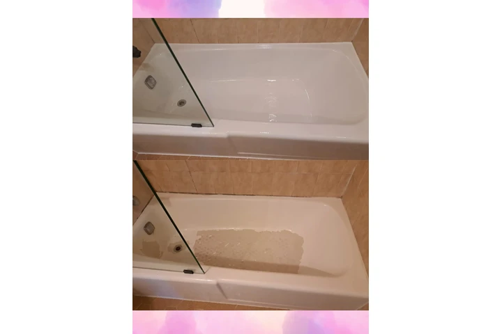 Bathtub Reglazing image 2