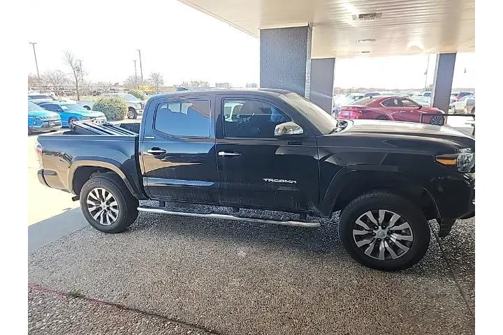 $38058 : Toyota Tacoma 2023 4x4 Limit image 3