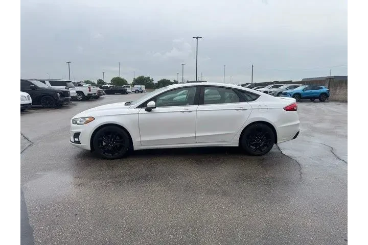 $19982 : Ford Fusion 2019 SE 4dr Seda image 4