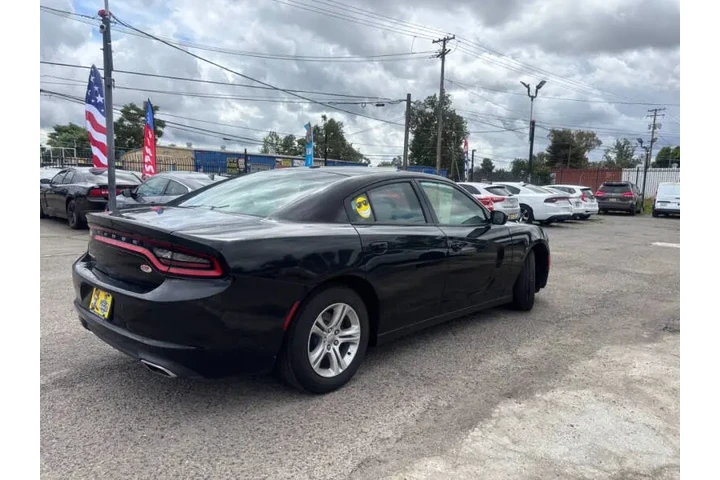 $21999 : 2020 Charger SXT image 7