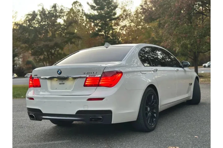 $13990 : 2015 BMW 7 Series 740Li xDrive image 7