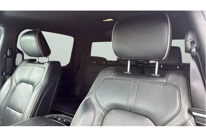 $39996 : Ram 1500 2021 4x4 Limited 4d image 9