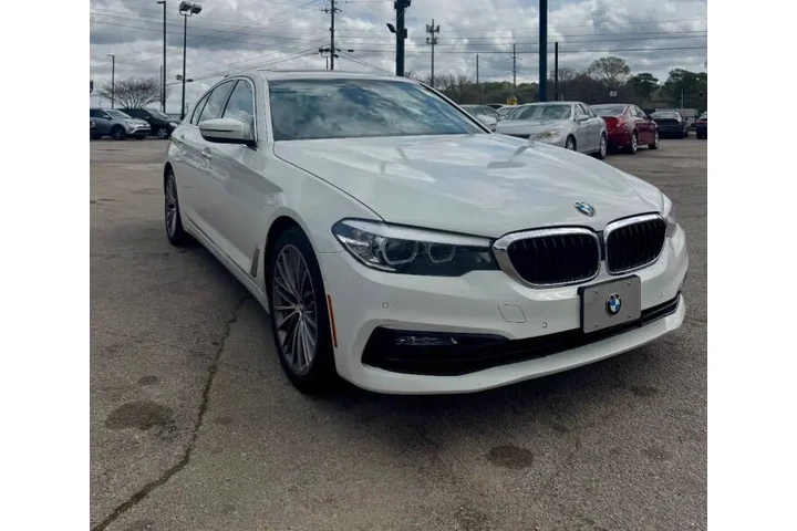 $12900 : 2017 BMW 5 Series 530i image 5