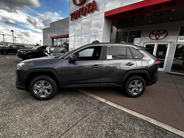 $34637 : 2024 RAV4 Hybrid LE image 2