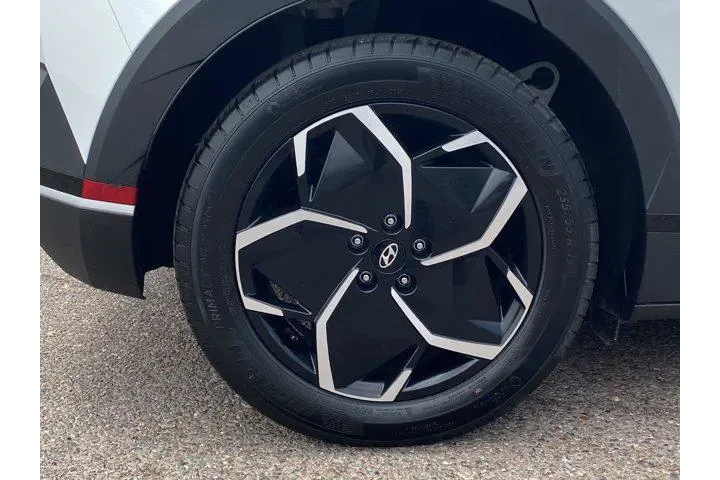 $26472 : Hyundai IONIQ 5 2024 SEL 4dr image 9