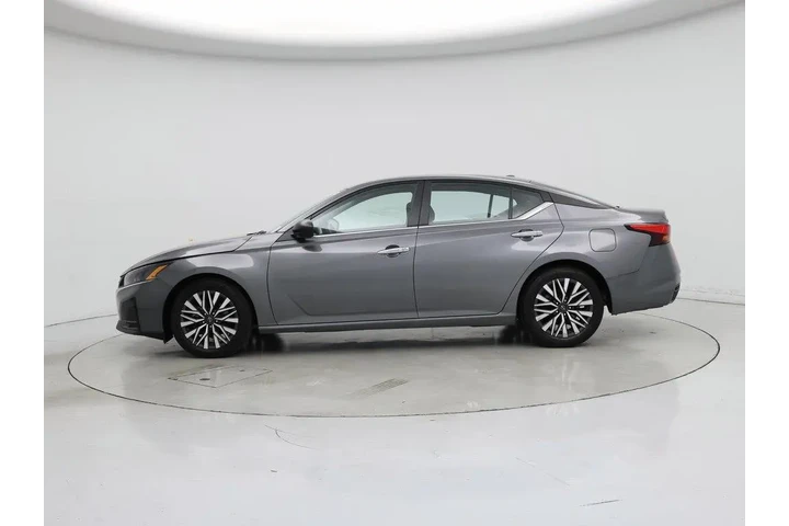 $20998 : Nissan Altima 2024 2.5 SV 4d image 3