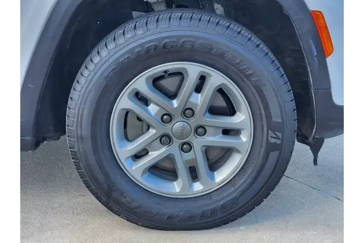 $22563 : Jeep Grand Cherokee 2023 4x2 image 10