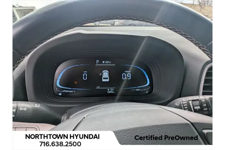 $18910 : Hyundai VENUE 2023 SEL 4dr C image 9