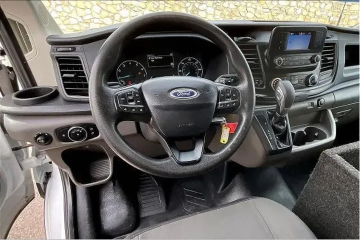$19995 : Ford Transit 2020 150 3dr SW image 5