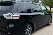 $12500 : 2017 TOYOTA SIENNA SE thumbnail