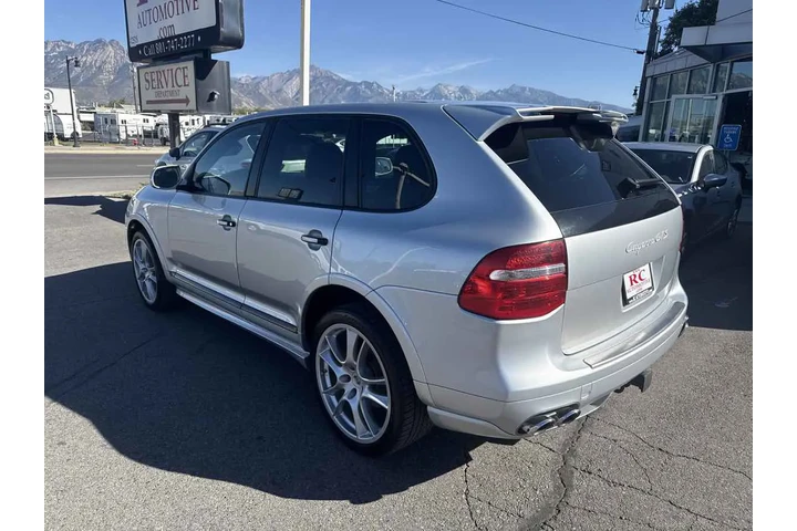 $18710 : 2008 Cayenne GTS image 8