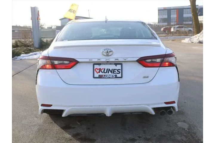 $22977 : Toyota Camry 2024 SE 4dr Sed image 8