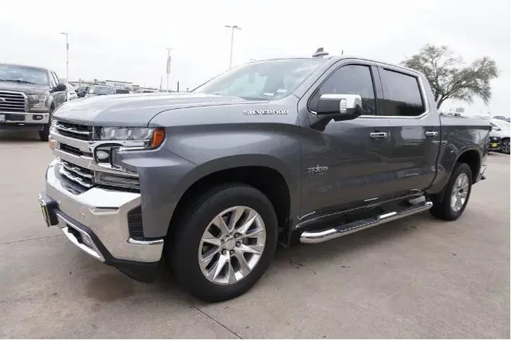 $38888 : Chevrolet Silverado 1500 202 image 3