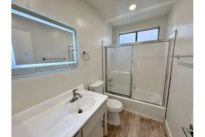 $1100 : Apartamento elegante en LA image 9