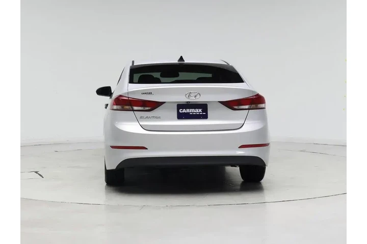 $13998 : Hyundai ELANTRA 2017 Value E image 6