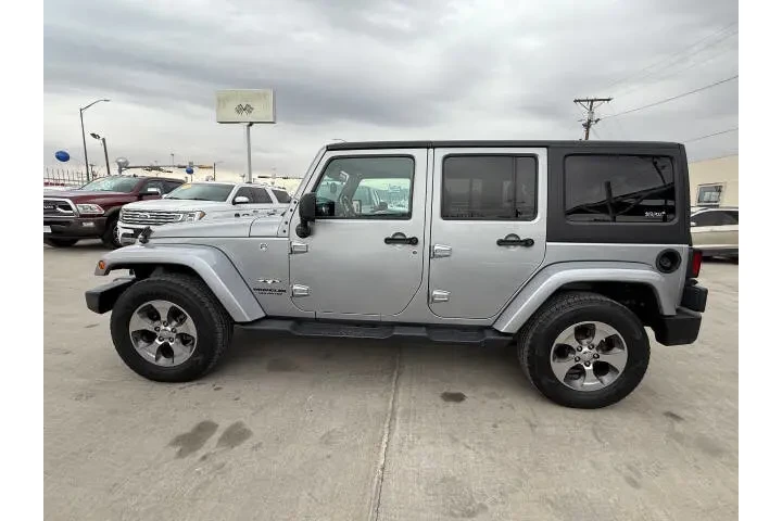 $18900 : 2017 Wrangler Unlimited image 4