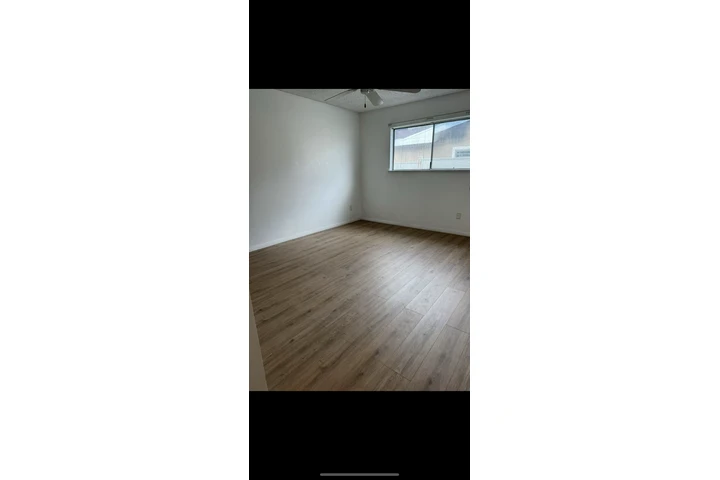 $995 : Se renta Cuarto con baño image 1
