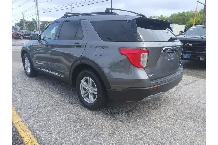 $31990 : Ford Explorer 2022 AWD XLT 4 image 7